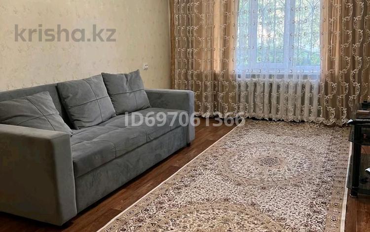 2-комнатная квартира · 54 м² · 1/5 этаж, 5 микрорайон 31 за 15 000 ₸ в Конаеве — фото 2