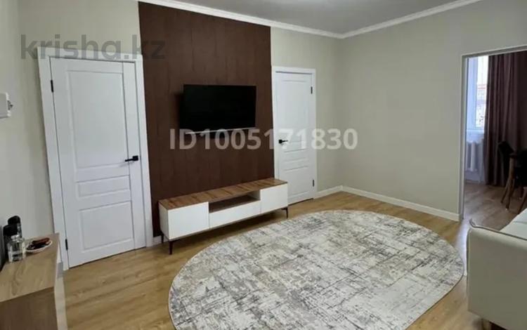 1-бөлмелі пәтер · 55 м² · 6/9 қабат, 10мкр 21, бағасы: 17.5 млн ₸ в Аксае — фото 2