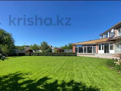 Отдельный дом · 7 комнат · 380 м² · 12 сот., Аубакирова за 145 млн 〒 в Мичуринское