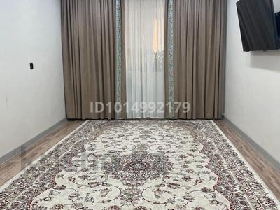2-комнатная квартира · 60.5 м² · 2/5 этаж, Мкр Самал 14 за 13.5 млн ₸ в Жанаозен