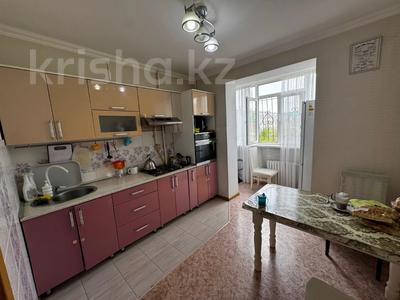 3-комнатная квартира · 71.7 м² · 4/5 этаж, мкр 11, Аз Наурыз за 22.5 млн 〒 в Актобе