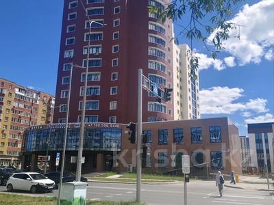 3-бөлмелі пәтер · 99.1 м² · 11/13 қабат, Майлина 6 — Между Сатпаева - Тауелсыздык, бағасы: 44 млн ₸ в Астане, Алматы р-н