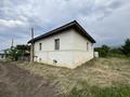 Отдельный дом · 4 комнаты · 130 м² · 200 сот., Западная 37 — Недалеко от центра за 83 млн ₸ в Есик — фото 2