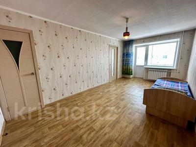 3-комнатная квартира, 57 м², 4/4 этаж, Кайсенова 84 за 16.5 млн 〒 в Усть-Каменогорске