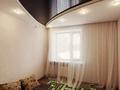 3-бөлмелі пәтер · 60 м² · 3/5 қабат, Мухита 80 — 7 школа, бағасы: 23 млн ₸ в Уральске, мкр Школьник — фото 3