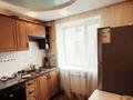 3-бөлмелі пәтер · 60 м² · 3/5 қабат, Мухита 80 — 7 школа, бағасы: 23 млн ₸ в Уральске, мкр Школьник — фото 4