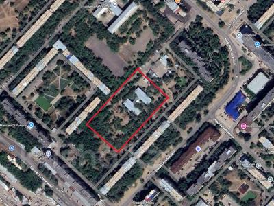 Участок · 1 га, мкр Юго-Восток, Сатыбалдина 12а — Сатыбалдина 12а, Проспект Строителей за 1 млрд ₸ в Караганде, Казыбек би р-н
