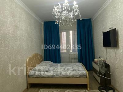 1-комнатная квартира, 55 м², 9/16 этаж посуточно, Кунаева 91 за 12 000 〒 в Шымкенте, Аль-Фарабийский р-н