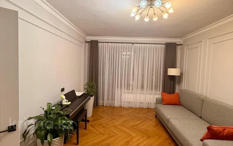 3-бөлмелі пәтер · 86 м² · 4/5 қабат, Толе би — Нурмакова, бағасы: 93 млн ₸ в Алматы, Алмалинский р-н — фото 2