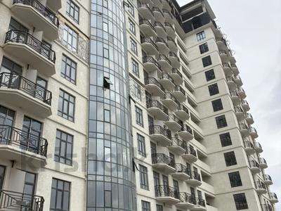 4-комнатная квартира · 181 м² · 9/12 этаж, 15-й мкр 74 за 66 млн 〒 в Актау