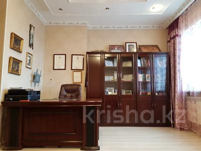 4-комнатная квартира · 191.7 м² · 5/10 этаж, Сарайшык за 85 млн ₸ в Астане, Есильский р-н