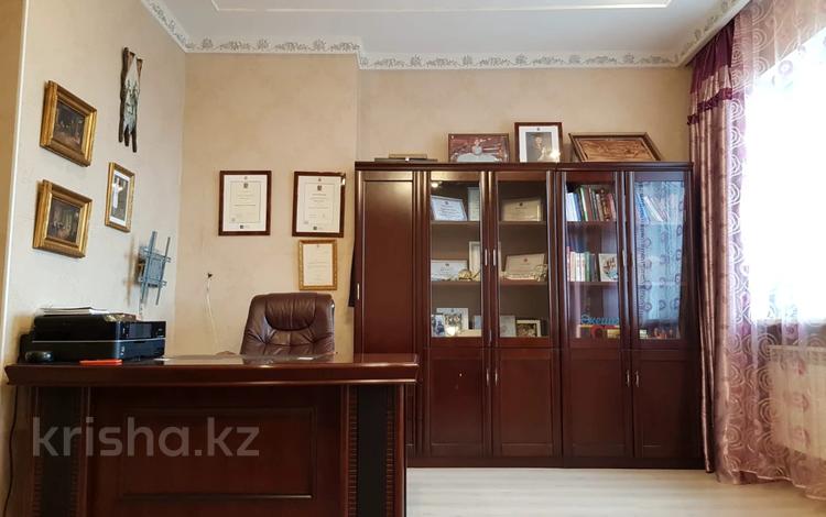 4-бөлмелі пәтер · 191.7 м² · 5/10 қабат, Сарайшык, бағасы: 85 млн ₸ в Астане, Есильский р-н — фото 9