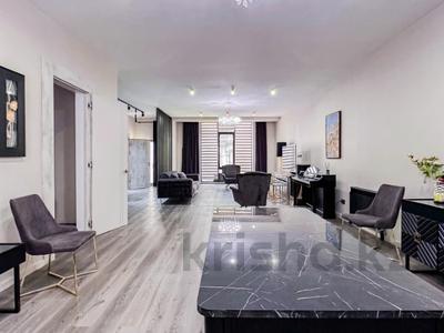 6-комнатная квартира · 450 м² · 2/4 этаж, Ушкемпиров — Аль-фараби за 2 млн ₸ в Алматы, Бостандыкский р-н