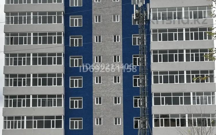 3-комнатная квартира, 110 м², 1/8 этаж, Алдабергенова 220 — Кунаева за 35 млн 〒 в Талдыкоргане, мкр Болашак — фото 2