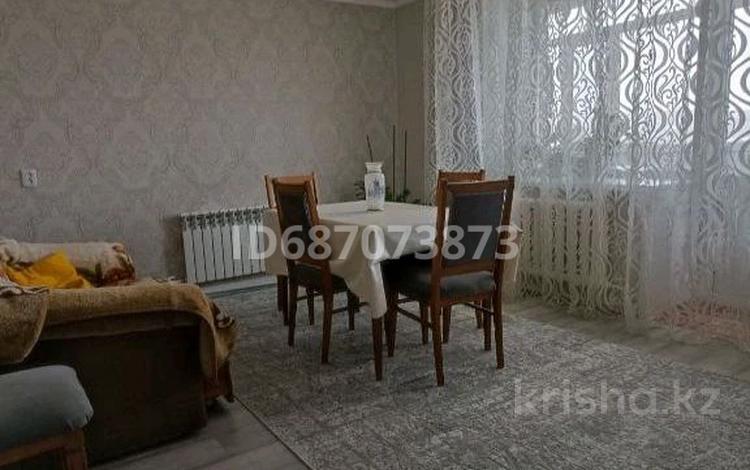 4-бөлмелі пәтер, 81 м², 5/5 қабат, Темирбекова 33, бағасы: 27 млн 〒 в Кокшетау — фото 2