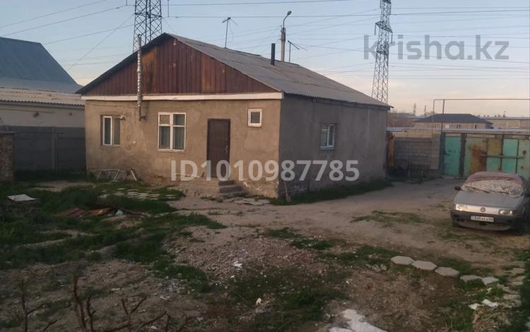 Отдельный дом · 3 комнаты · 100 м² · 6 сот., Абишева — За рынком Жибек жолы за 25 млн 〒 в Таразе — фото 2