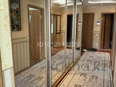 2-комнатная квартира · 60 м² · 3/5 этаж, мкр Новый Город, Бухар-Жырау 79 за 240 000 〒 в Караганде, Казыбек би р-н