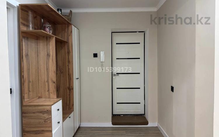 3-бөлмелі пәтер · 68 м² · 2/5 қабат, Кунаева 24 — Вечный огонь, бағасы: 25 млн ₸ в  — фото 2