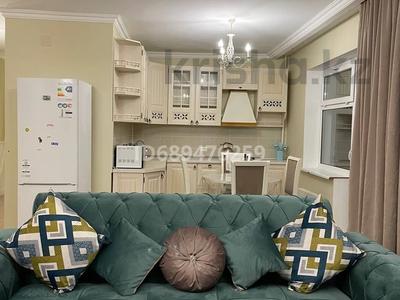 Пәтерлер в Атырауской обл.: 2-бөлмелі пәтер · 70 м² · 4/9 қабат, Сатпаева — 16-ой школы, бағасы: 300 000 〒 2-бөлмелі пәтер · 70 м² · 4/9 қабат, Сатпаева — 16-ой школы, бағасы: 300 000 〒 в Атырау