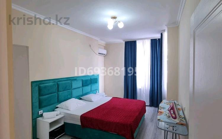 3-комнатная квартира · 80 м² · 4/19 этаж, 7А мкр 20 за 30 000 ₸ в Актау — фото 2