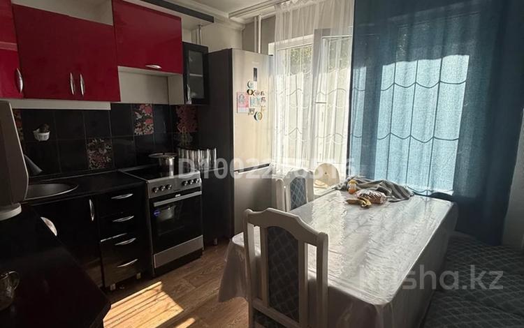 1-бөлмелі пәтер · 53 м² · 1/5 қабат, Казыбек би 30, бағасы: 22 млн ₸ в Усть-Каменогорске — фото 4