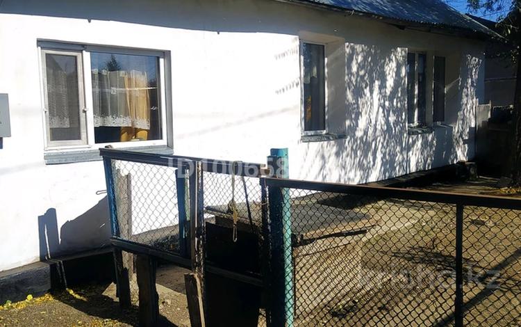 Отдельный дом · 4 комнаты · 100 м² · 6 сот., Кирова 5 — Музыкальной школы за 20 млн 〒 в Шахтинске — фото 2