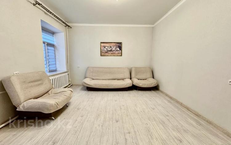 2-бөлмелі пәтер · 60 м² · 1/2 қабат, Сортировка, Победы, бағасы: 11.9 млн ₸ в Караганде, Алихана Бокейханова р-н — фото 2