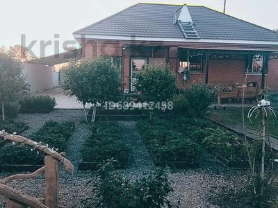 Отдельный дом · 3 комнаты · 106 м² · 6.5 сот., Буровик 34 — Въезд на против заправки Лидер за 35 млн 〒 в Актобе, мкр Акжар