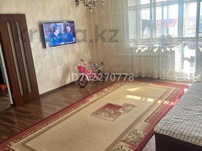 Продажа квартир в Актюбинской обл.: 3-комнатная квартира · 97 м² · 4/5 этаж, Едиге Батыра 623 — Едиге батыра - Баишева за 22 млн 〒 3-комнатная квартира · 97 м² · 4/5 этаж, Едиге Батыра 623 — Едиге батыра - Баишева за 22 млн 〒 в Актобе, жилой массив Юго-Запад-1