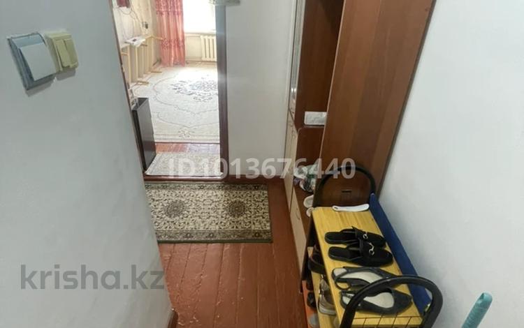 2-бөлмелі пәтер · 45 м² · 2/5 қабат, Алихан Бокейхан 62 3 — Ройон-одежда, бағасы: 12 млн ₸ в  — фото 2