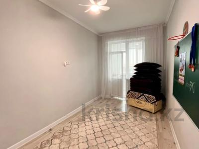 2-комнатная квартира · 56 м² · 5/5 этаж, Авангард 2 микрорайон 6А за 25 млн ₸ в Атырау, мкр Авангард-2
