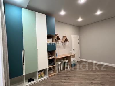 3-комнатная квартира · 82 м² · 7/9 этаж, Камзина 41/3 за 48 млн 〒 в Павлодаре