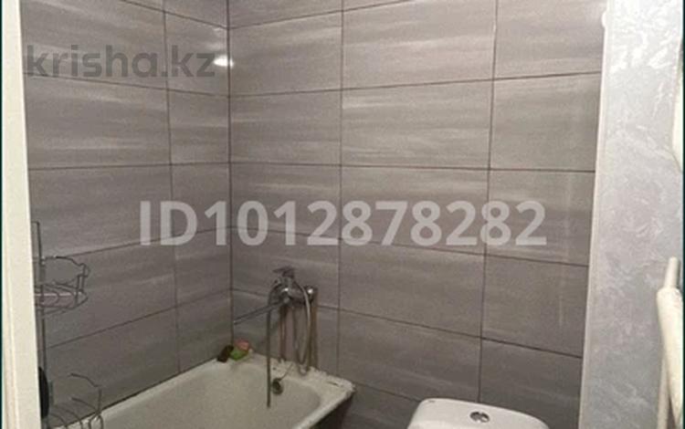 1-бөлмелі пәтер · 29 м² · 4/5 қабат, мкр Акбулак 6 — 1мкр 6 дом 64 кв 4 этаж, бағасы: 90 000 ₸ в Таразе — фото 2