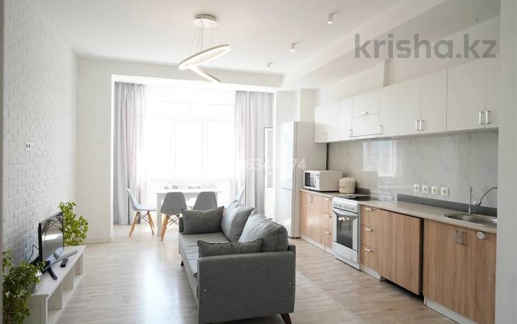 3-комнатная квартира, 90 м², 13/21 этаж помесячно, Гагарина 133б — Гагарина Сатпаева