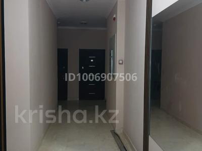 2-комнатная квартира · 64.5 м² · 1/9 этаж, мкр Асар-2 156/1 — Сзади Маркет ТОЛЕБИ за 21 млн 〒 в Шымкенте, Абайский р-н