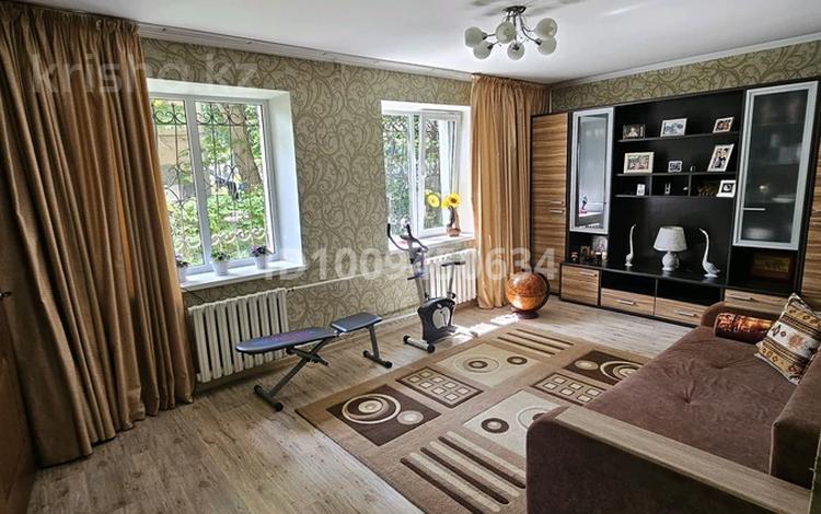 3-комнатная квартира · 58 м² · 1/4 этаж, мкр Мамыр 8 за 36 млн ₸ в Алматы, Ауэзовский р-н — фото 16