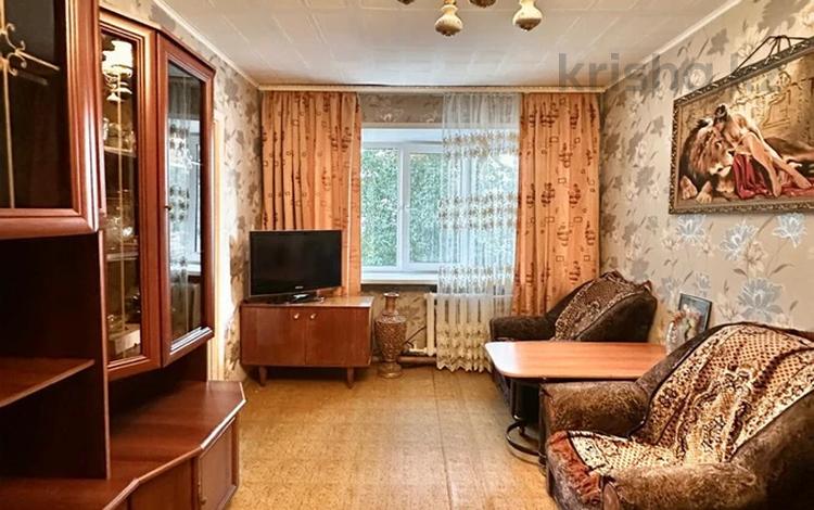 2-комнатная квартира · 43 м² · 2/5 этаж, Назарбаева 18 — площадь Ушанова за 13.7 млн ₸ в Усть-Каменогорске — фото 2