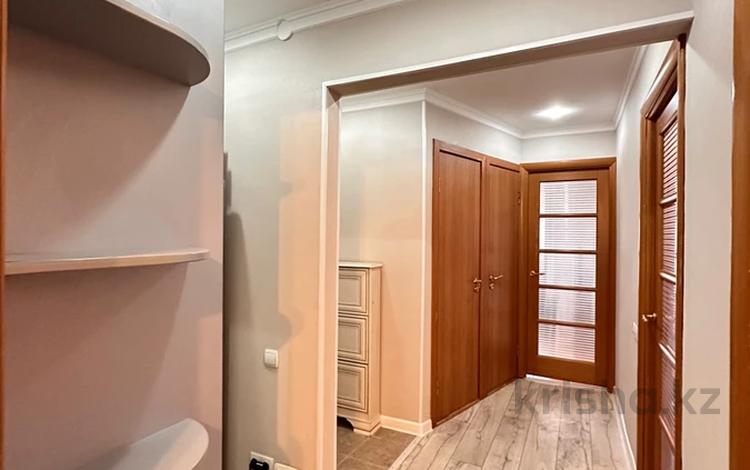 3-комнатная квартира · 70 м² · 5/5 этаж, мкр Орбита-1 35 — Торайгырова за 350 000 ₸ в Алматы, Бостандыкский р-н — фото 2