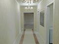 2-бөлмелі пәтер · 105 м² · 2/5 қабат, Мкр. Женис 33/3, бағасы: 45 млн ₸ в Уральске