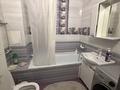3-комнатная квартира · 65 м² · 8/9 этаж, мкр Айнабулак-2 85 за 300 000 ₸ в Алматы, Жетысуский р-н — фото 6