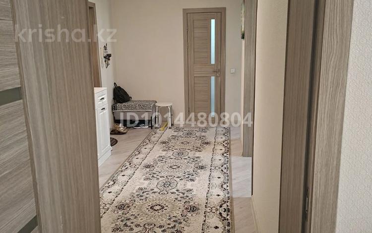 2-комнатная квартира · 71.5 м² · 13/17 этаж, Тауелсиздик 34/1 за 32 млн ₸ в Астане, Алматы р-н — фото 2