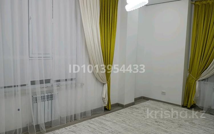2-комнатная квартира · 54 м² · 8/9 этаж, мкр Шымсити, Байдибек би 10/3 за 180 000 ₸ в Шымкенте, Абайский р-н — фото 2