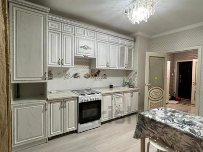 2-бөлмелі пәтер · 60 м² · 3/5 қабат, мкр Думан-2, бағасы: 43 млн ₸ в Алматы, Медеуский р-н