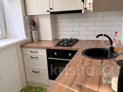 3-бөлмелі пәтер · 58 м² · 3/5 қабат, Труда, бағасы: 20 млн ₸ в Петропавловске
