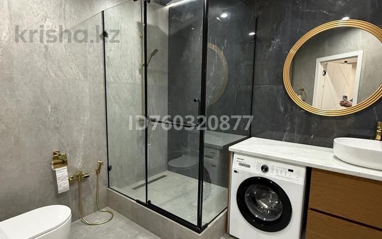 2-комнатная квартира · 70 м² · 8/13 этаж, Мкр Астана 1/18 за 390 000 ₸ в Алматы, Ауэзовский р-н — фото 2