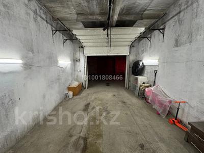 Гараж · 22 м² · проспект Б.Момушылы 15/1 — Пересечение улиц Б.Момушылы и Димитрова во дворе за кафе Береке за 2.8 млн 〒 в Темиртау