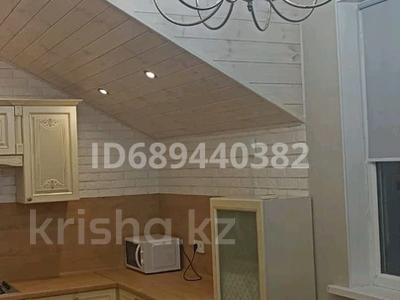 Продажа квартир в Алматы: 3-комнатная квартира, 57 м², 2/2 этаж, Мкр. Жана Куат 1-1330 — За покровкой, не доесжая Гресс за 25 млн 〒 3-комнатная квартира, 57 м², 2/2 этаж, Мкр. Жана Куат 1-1330 — За покровкой, не доесжая Гресс за 25 млн 〒 в Алматы