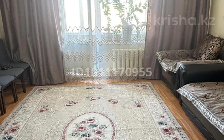 3-комнатная квартира · 67 м² · 8/9 этаж, Ауэзова 37а за 30 млн ₸ в Семее — фото 2