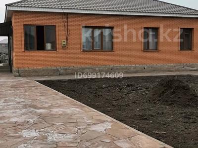Продажа домов и дачи в Астане: Отдельный дом · 5 комнат · 120 м² · 10 сот., Коркыт Ата 28 — Республика за 46 млн 〒 Отдельный дом · 5 комнат · 120 м² · 10 сот., Коркыт Ата 28 — Республика за 46 млн 〒 в Астане, Есильский р-н
