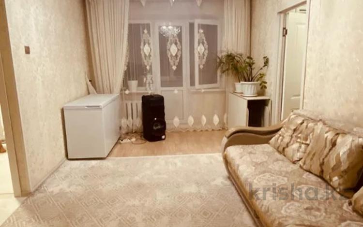 2-комнатная квартира · 44 м² · 4/5 этаж, Майкудук, 12й микрорайон за 11 млн ₸ в Караганде, Алихана Бокейханова р-н — фото 3